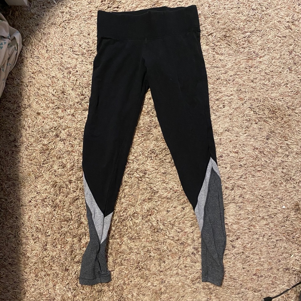 Victoria Sport Leggings